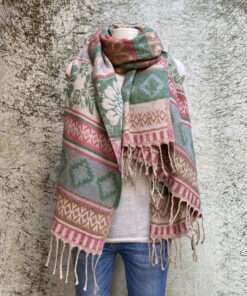 Sjaals met patronen in prachtige kleurstellingen. Aan twee kanten draagbaar. Groot en warm, ook geschikt als omslagdoek of dekentje.