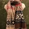Prachtige grote warme sjaals uit India ook te gebruiken als stola of dekentje op de bank!