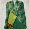 Prachtige grote warme sjaals uit India ook te gebruiken als stola of dekentje op de bank!