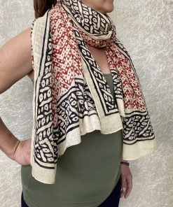 Originele handbedrukte blockprint sjaals uit India. Gemaakt met de blockprint methode, een eeuwen-oude techniek waarbij met houten stempels de stof bedrukt wordt.